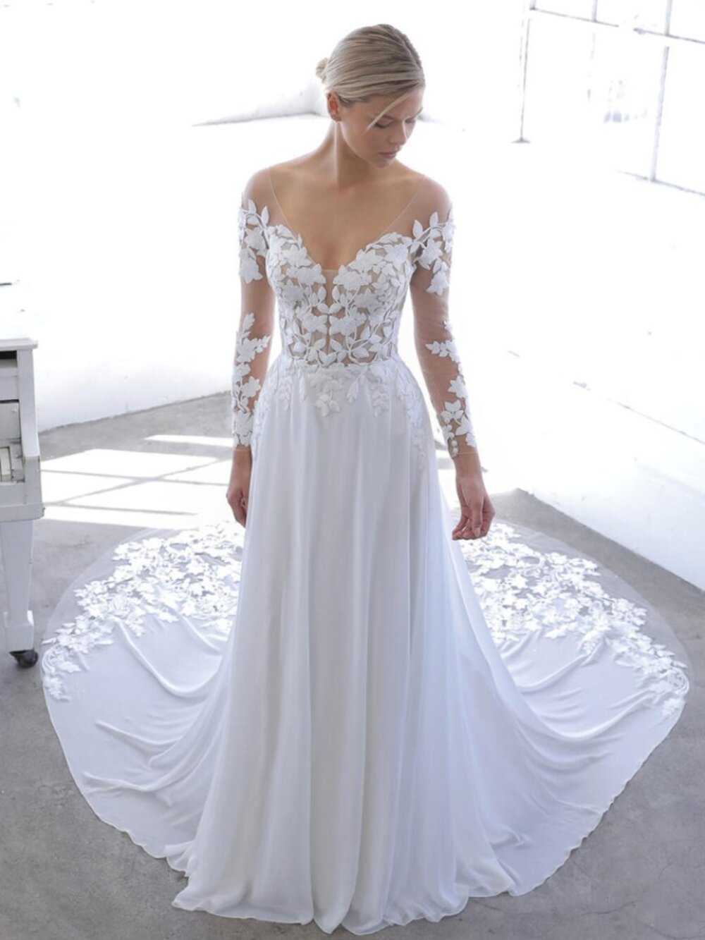 Long Sleeve Lace Wedding Dress